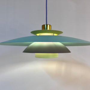 Lamellenlampe neu lackiert, Dänemark