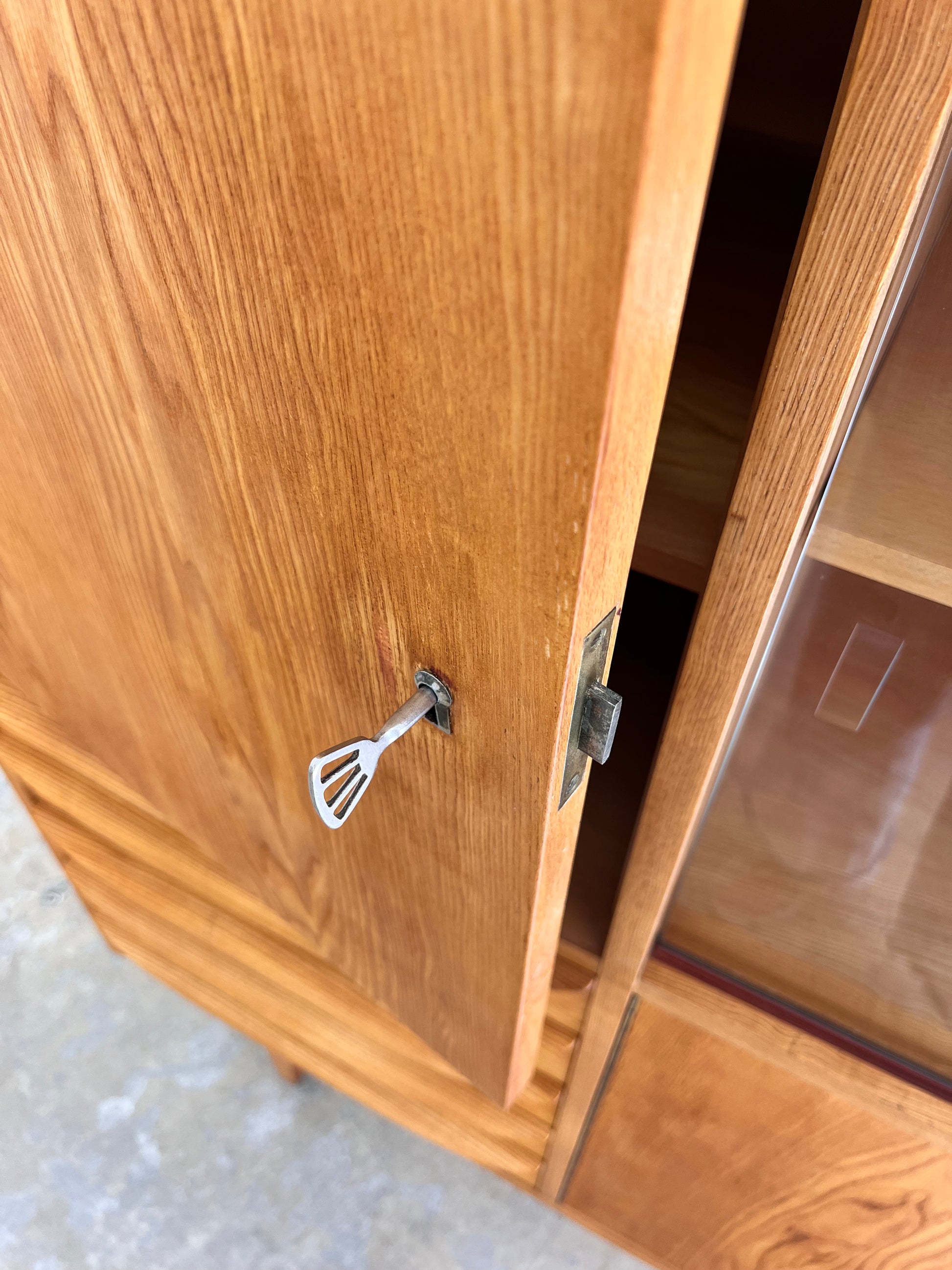 Highboard / Wohnzimmerschrank Typ 602/G Esche von Hellerau aus 1959