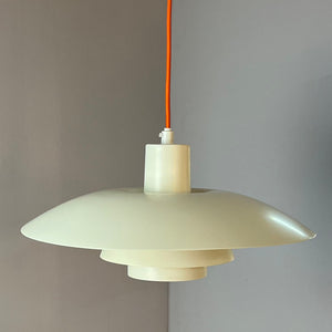 Lamellenlampe PH4 cremeweiß von Poul Henningsen für Louis Poulsen