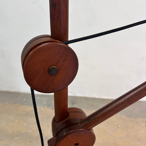 Stehlampe mit verstellbarem Arm & Gegengewicht aus Dänemark