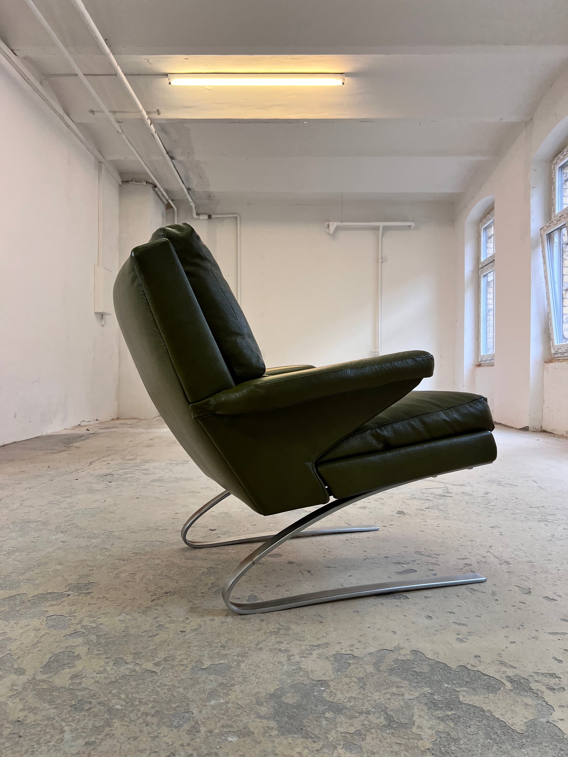 Swing Chair grün Echtleder Chrom von Reinhold Adolf & Hans Jürgen Schröpfer für COR