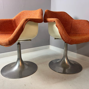 Tulip Chair orange von Juch Dänemark
