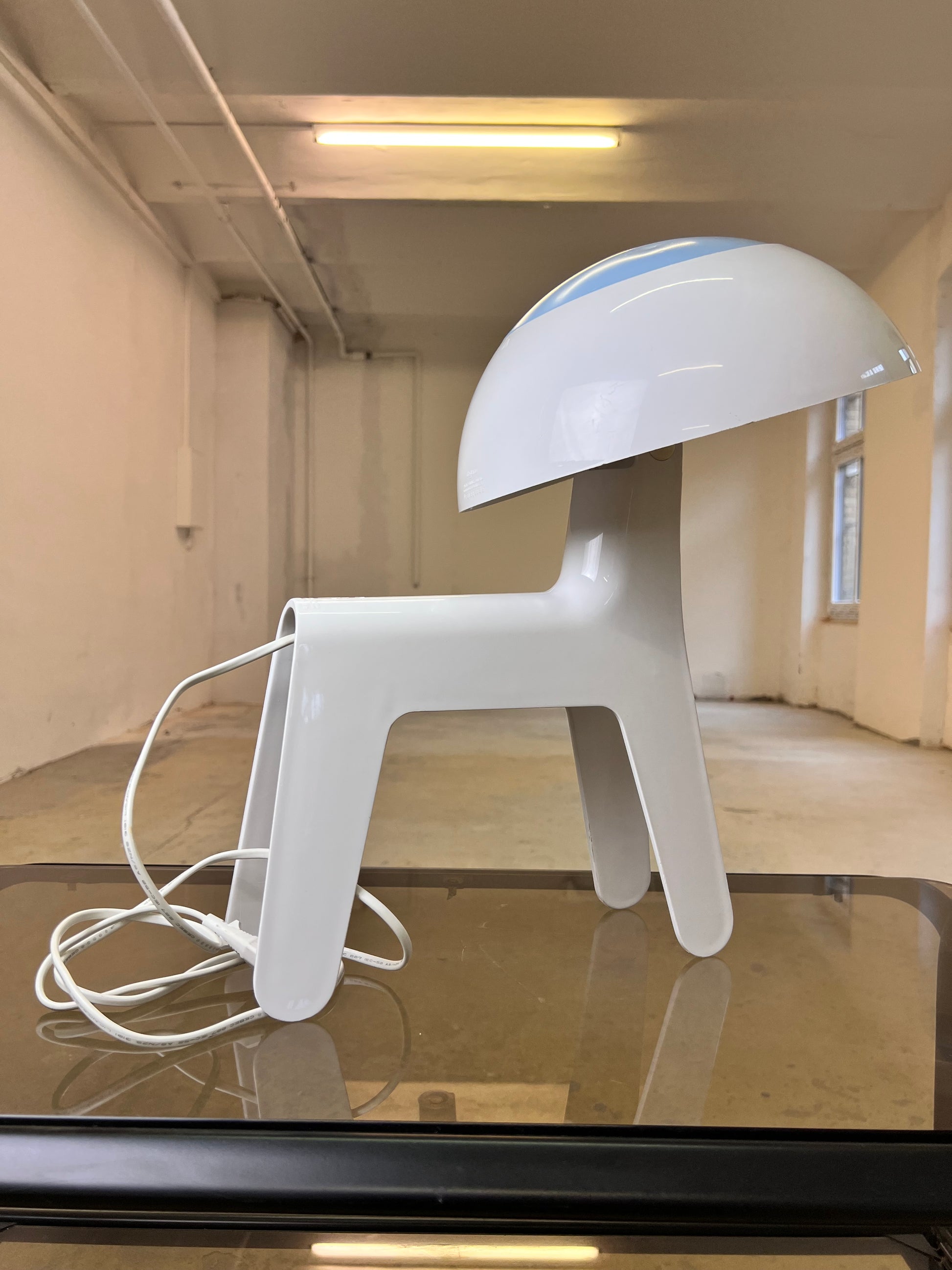 „Doglamp“ Propaganda D-dOG Lampe