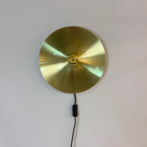 Wandlampe Diskus von STAFF