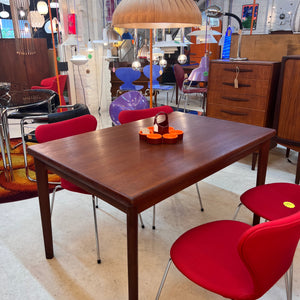 Esstisch Teak von Henning Kjaernulf