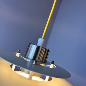 Lamellenlampe weiß aus Dänemark