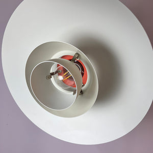 Lamellenlampe PH4 weiß orange von Poul Henningsen für Louis Poulsen