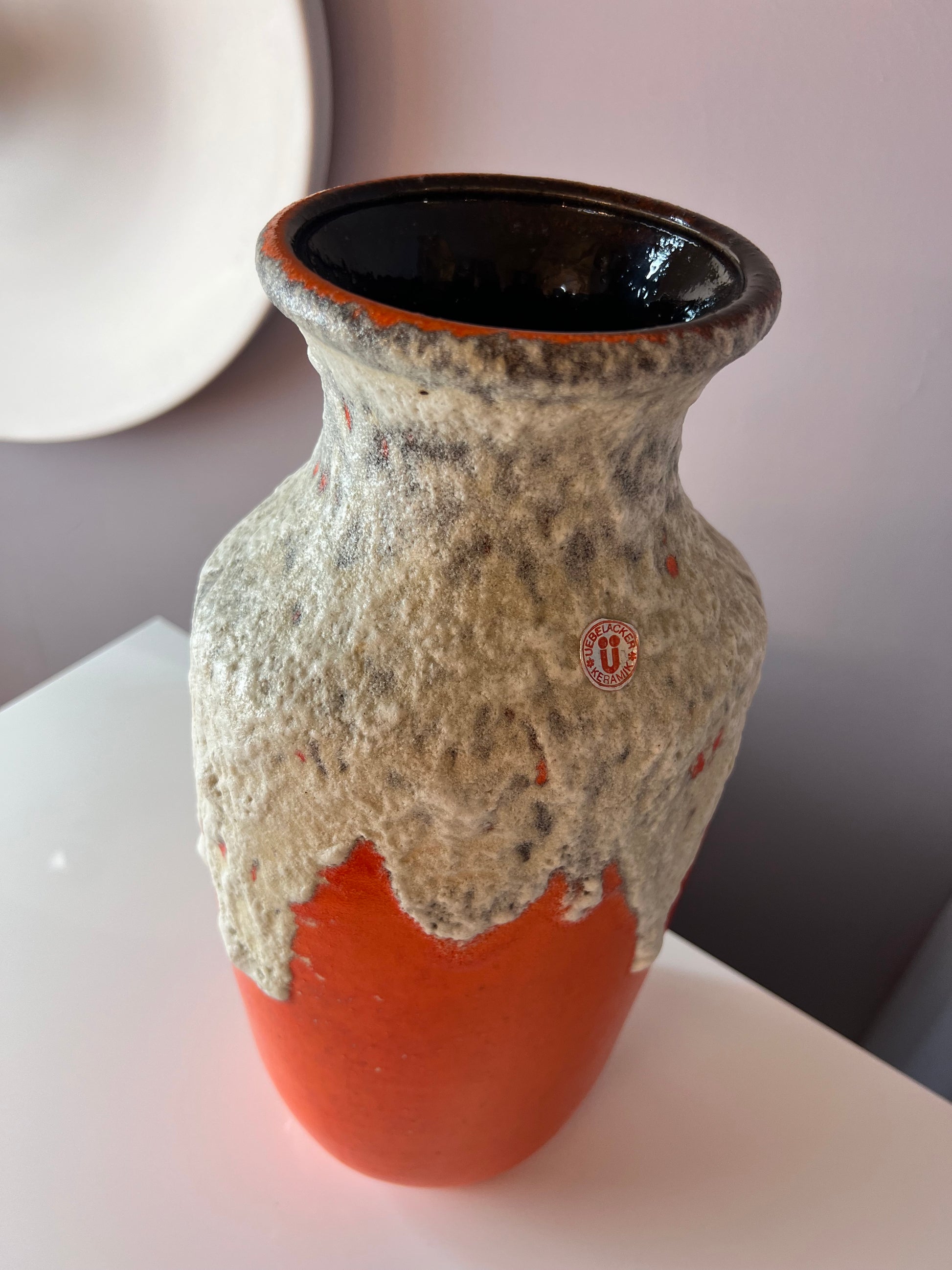 Vase Fat Lava 1439/40 orange weiß von Uebelacker Keramik