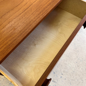 Kommode Teak mit runden Griffen aus Dänemark
