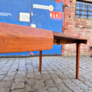 Runder ausziehbarer Esstisch Teak von Henry Rosengren Hansen