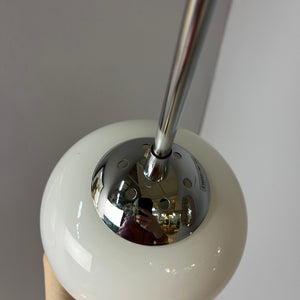 Hängelampe weiß Glas Chrom mit Stab