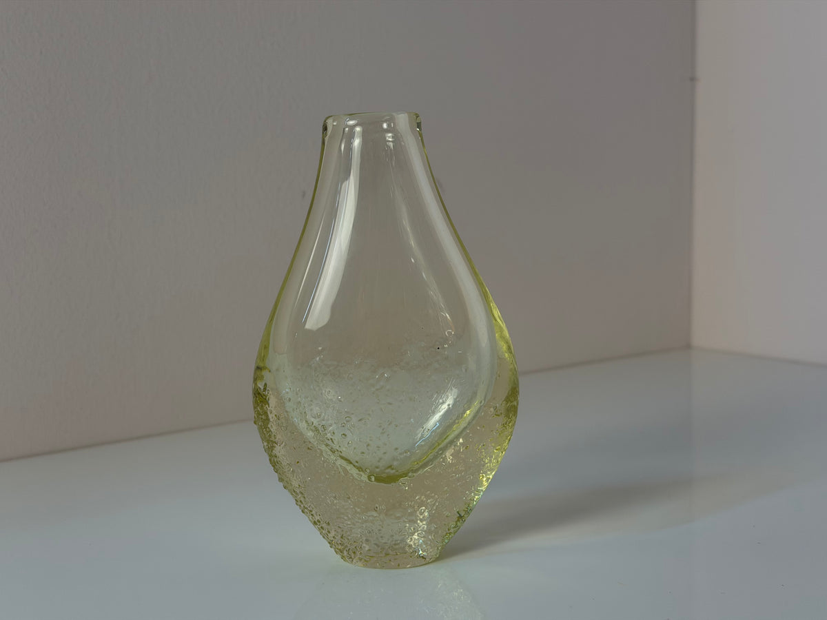 Vase gelb von Miloslav Klinger für Železný Brod Sklo