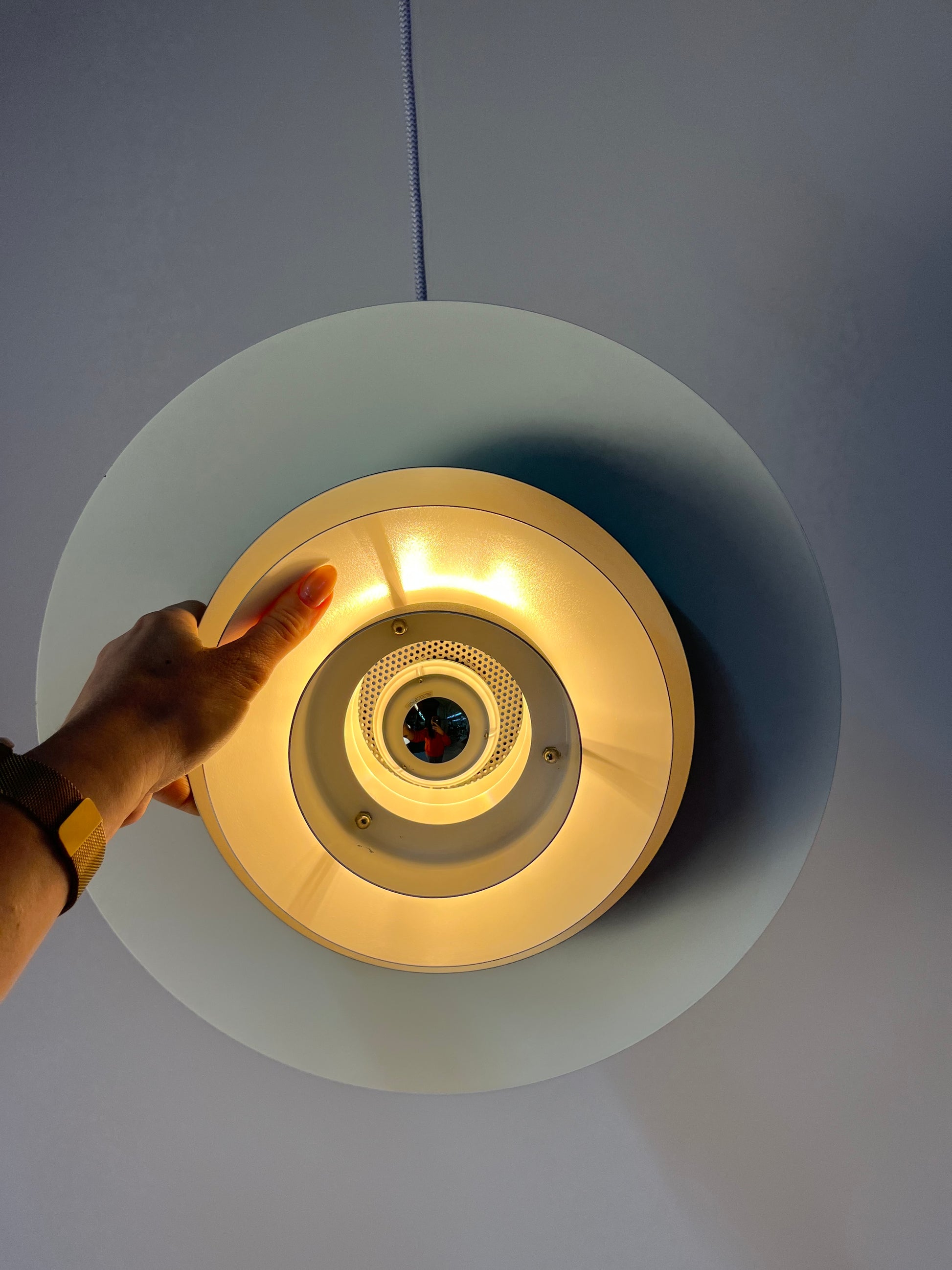 Lamellenlampe Modell DE-LUX grau von Design Light