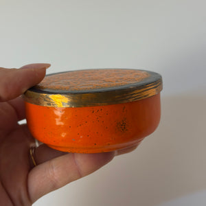 Set: 8x Untersetzer orange emailliertes Kupfer von VEB Zwintschöna
