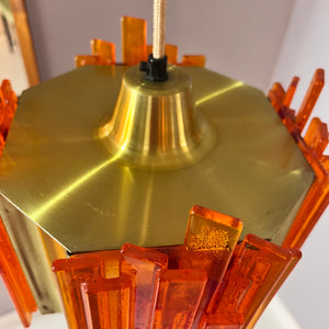 Hängelampe orange von Claus Bolby