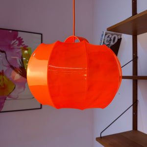 Hängelampe orange mit orangem Kabel von Ilka Plast