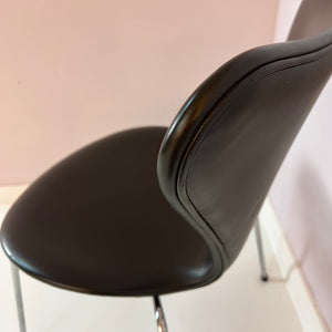 Polsterstuhl Serie 7 dunkelbraun Echtleder von Arne Jacobsen für Fritz Hansen