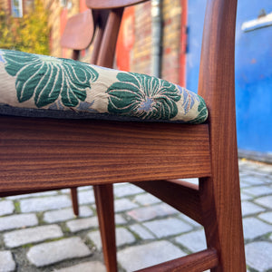 Set: 2x Esszimmerstuhl floral Teak von Farstrup