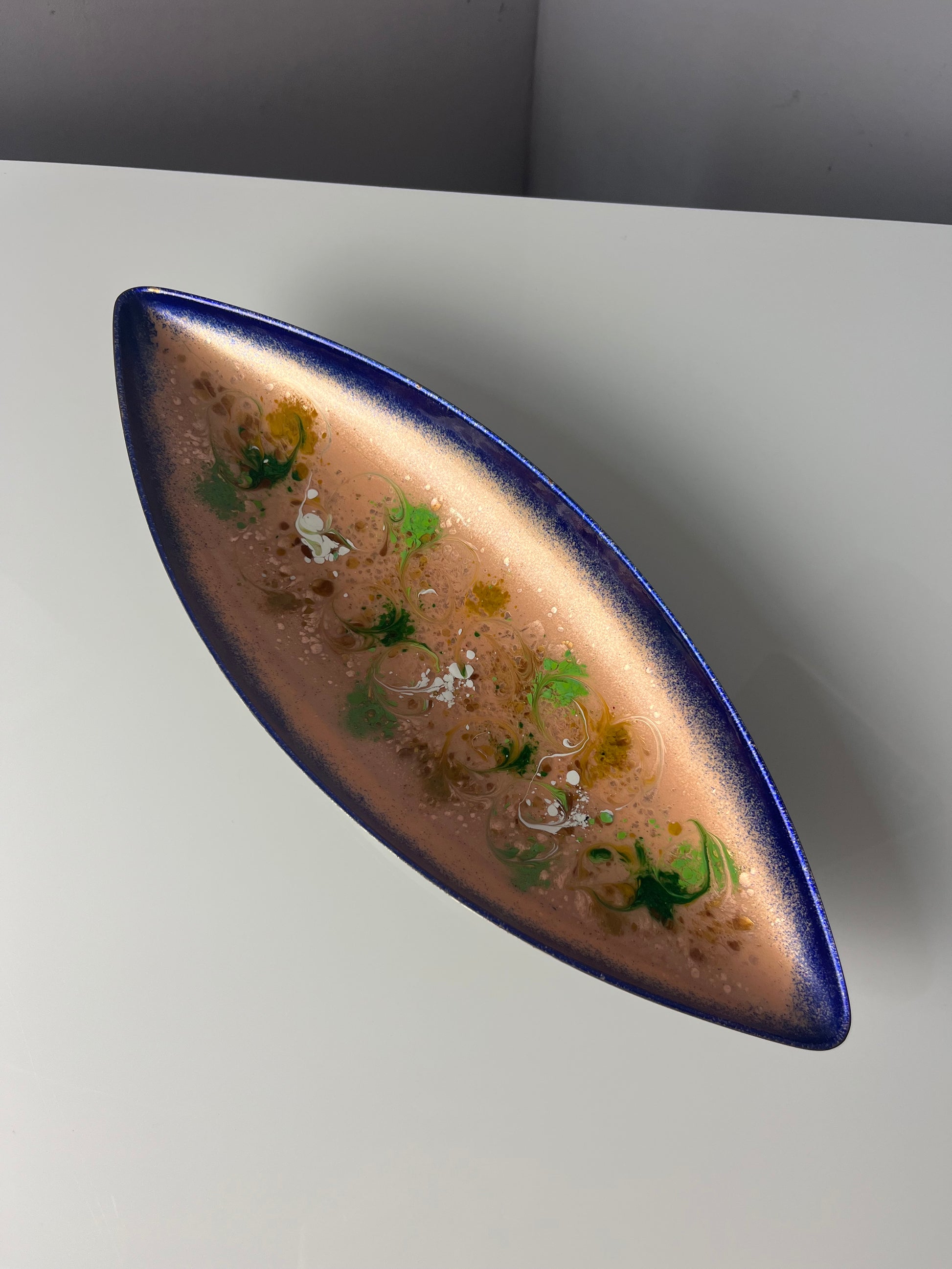 Längliche Schale blau apricot Emaille