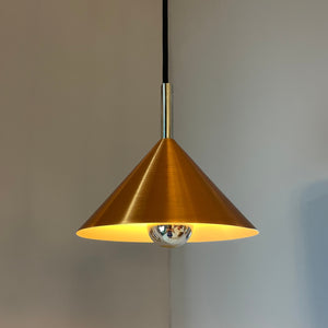 Trichterlampe Kupfer mit silbernen Akzenten
