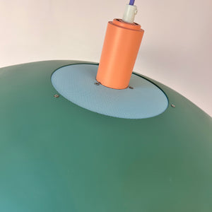 Lamellenlampe neu lackiert, Dänemark