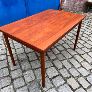 Esstisch Teak ausziehbar aus Dänemark