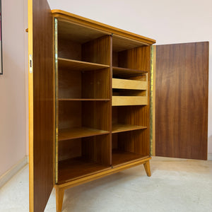 Kleiderschrank Ahorn mit Schloss aus Deutschland