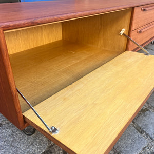 Lowboard Teak auf Hairpinlegs von rt Möbel