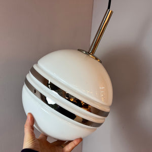 Große Kugellampe weiß silber Glas