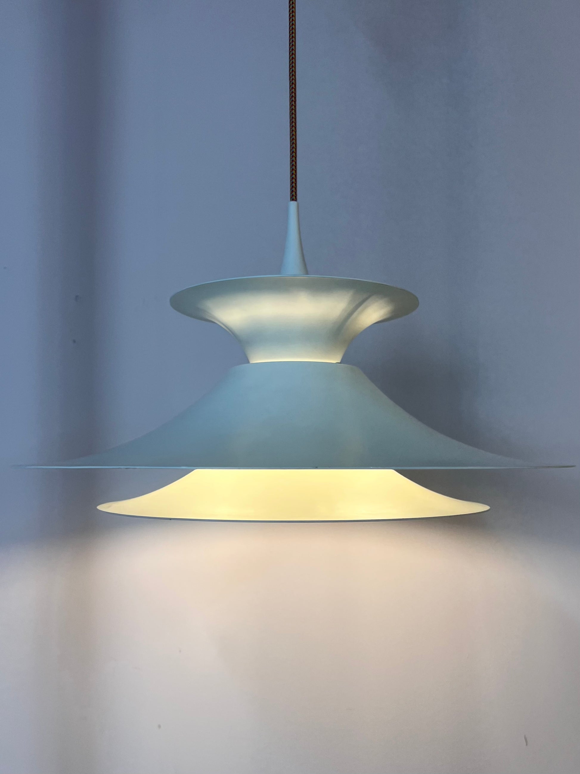 Lamellenlampe 'Radius' weiß von Erik Blaslev für Fog & Mørup