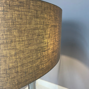 Stehlampe Chrom mit grauem Schirm