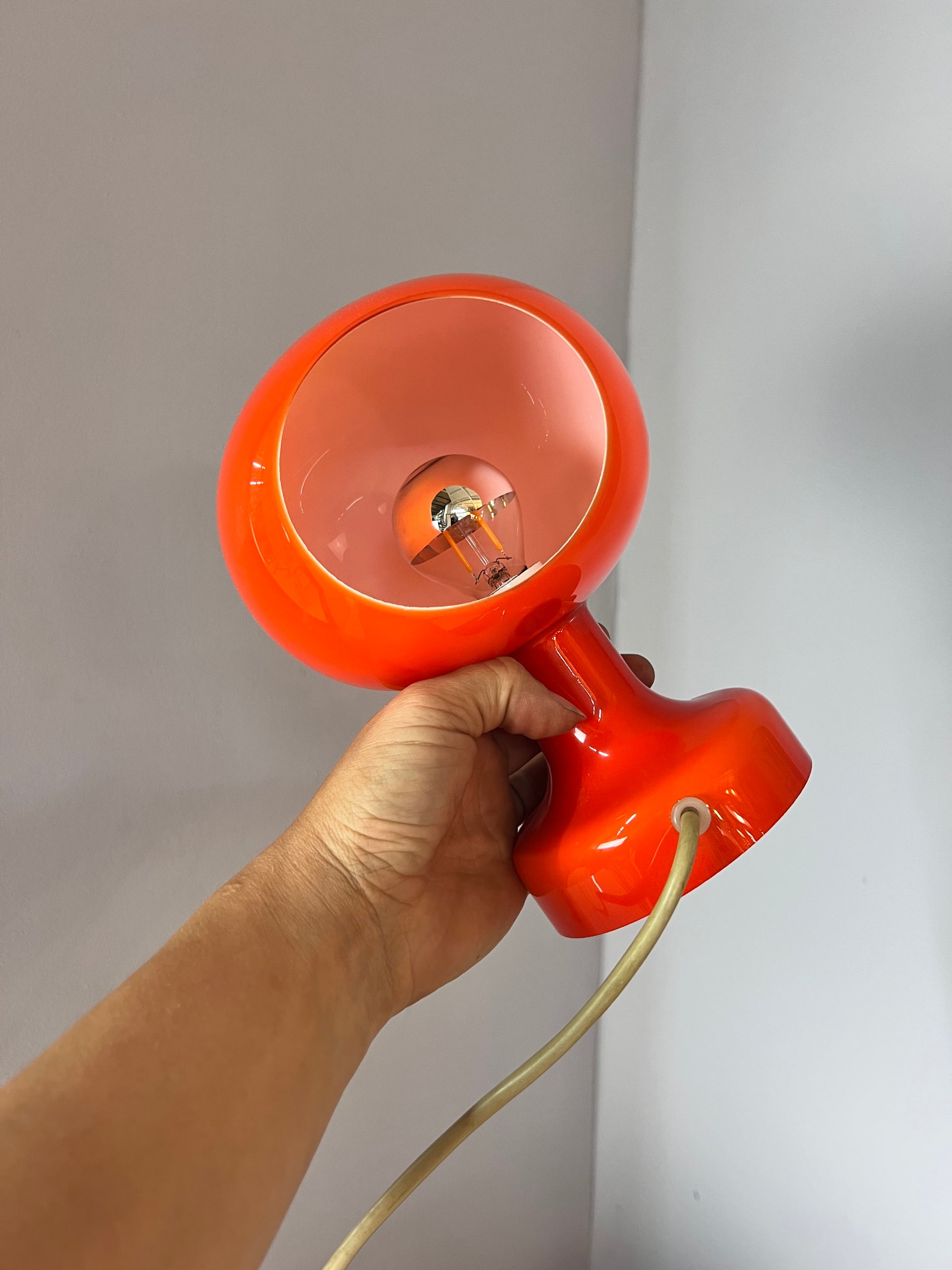 Tischlampe / Wandlampe Astronaut orange von Michael Bang für Holmegaard