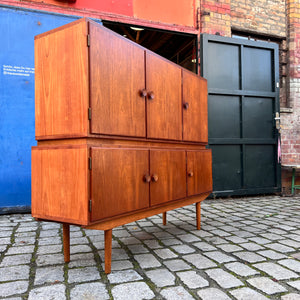 Highboard Teak mit runden Griffen