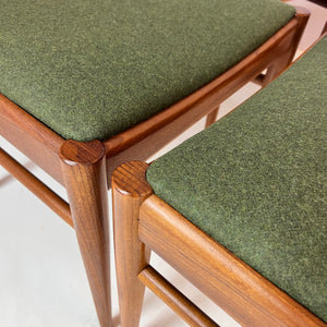 Set: 4x Polsterstuhl grün Teak