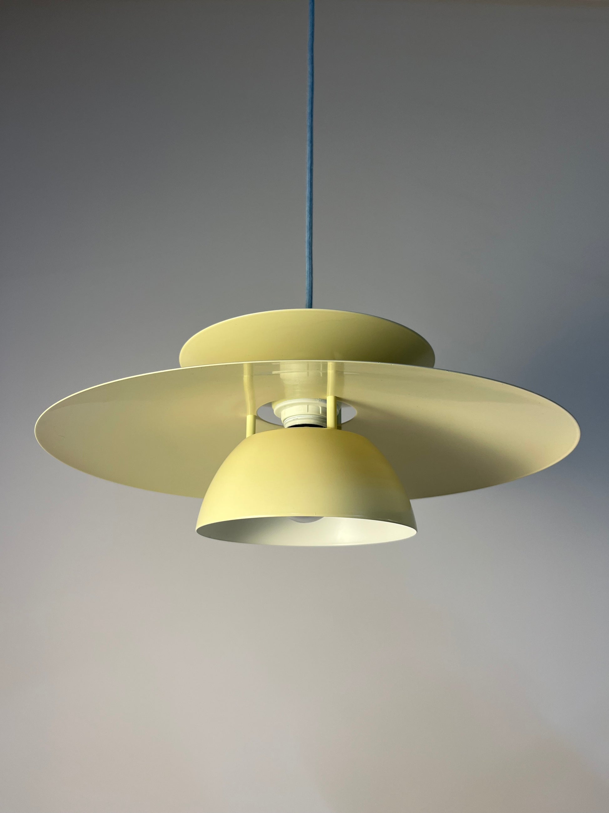 Lamellenlampe creme aus Dänemark