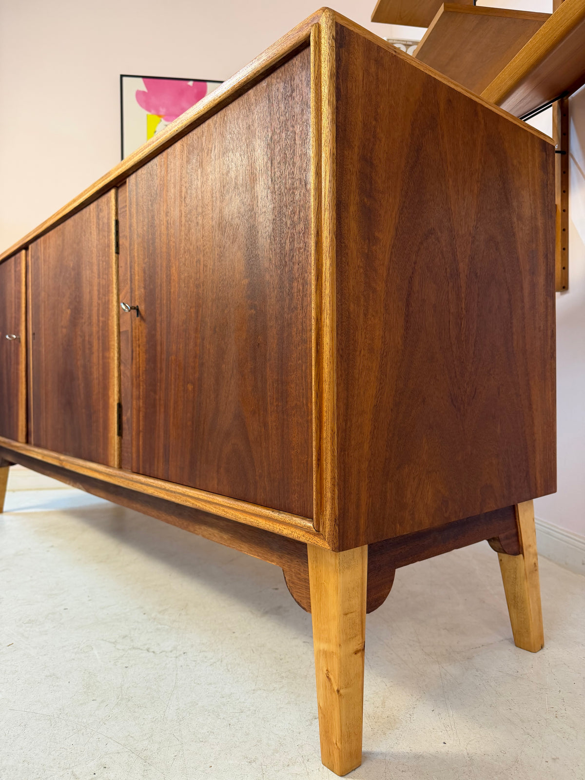 Sideboard Teak & Ulme aus Dänemark