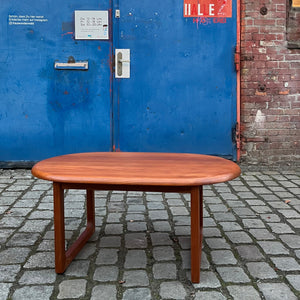 Ovaler Couchtisch Teak von Niels Bach