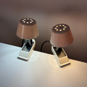 Klemmlampe weiß mit Metallschirm von Elios