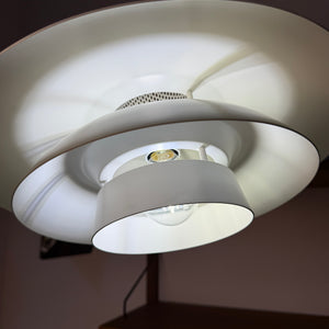Lamellenlampe weiß aus Dänemark