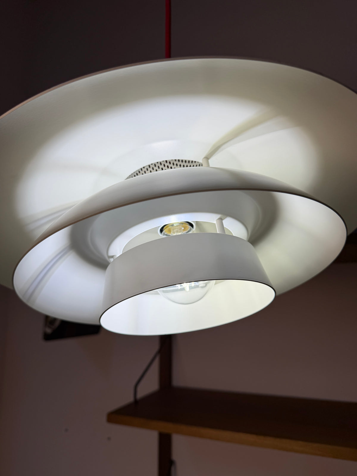 Lamellenlampe weiß aus Dänemark