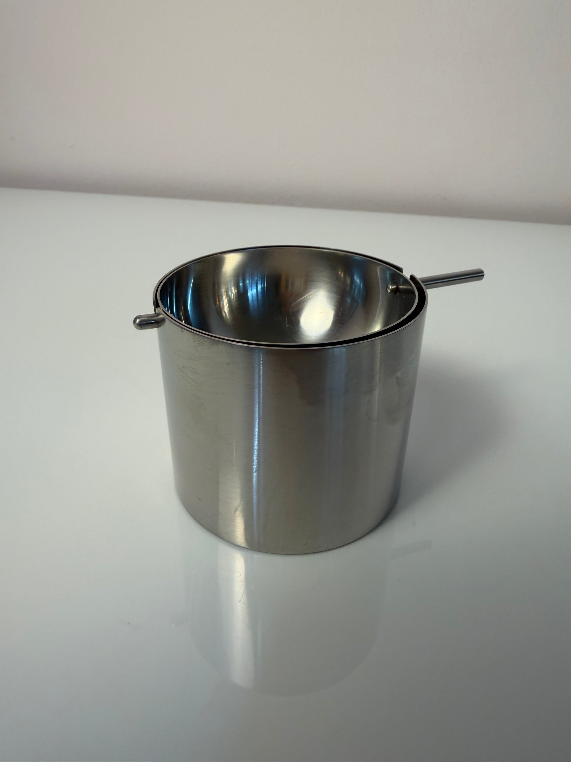 Aschenbecher Edelstahl von Arne Jacobsen für Stelton