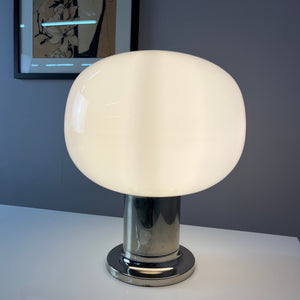 Mushroom Tischlampe Opalglas Chrom von Doria