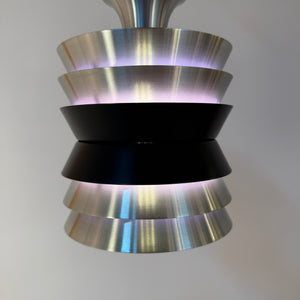Lamellenlampe Trava silber schwarz lila von Carl Thore für Granhaga