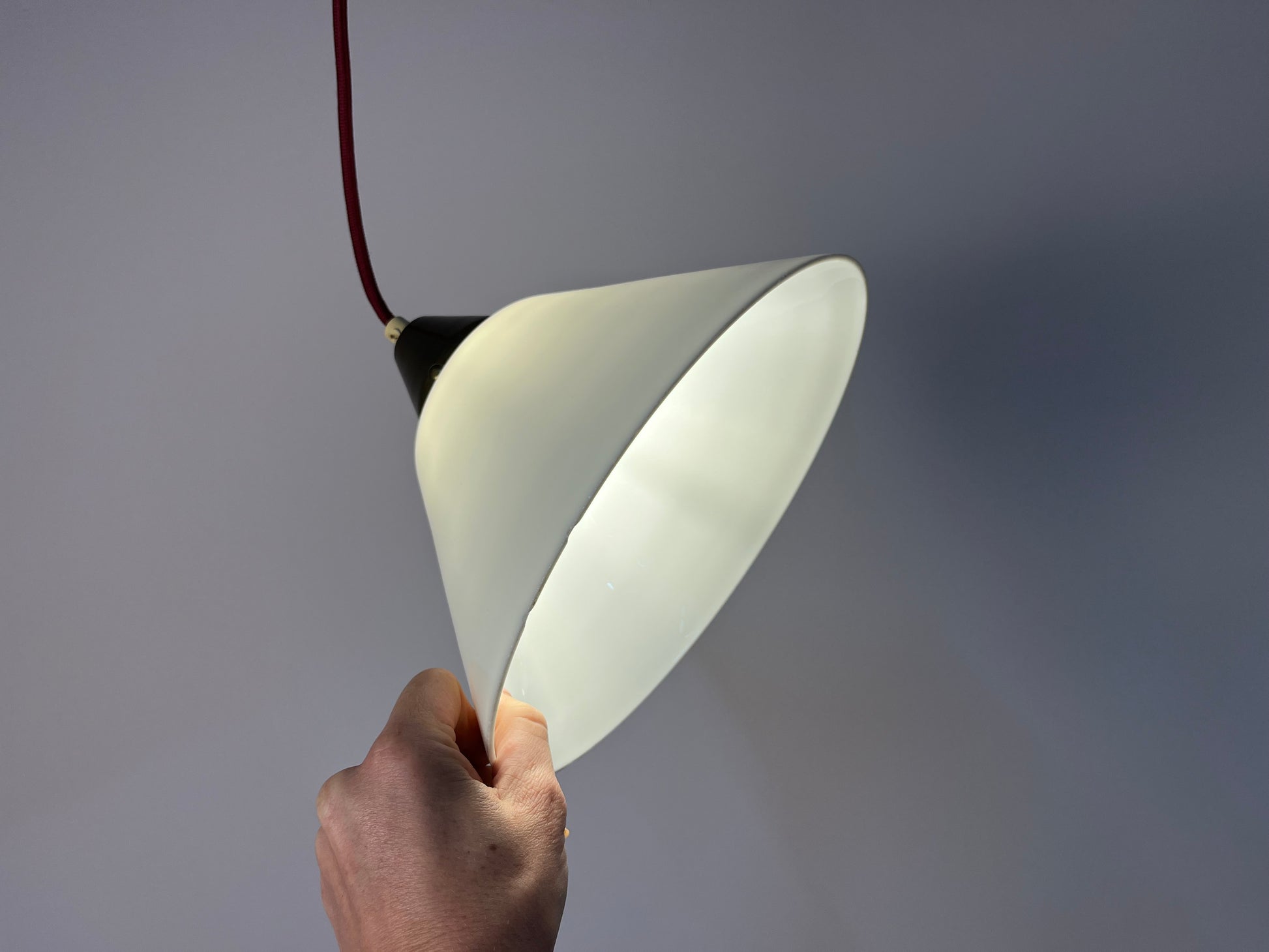 Hängelampe Opalglas Messing
