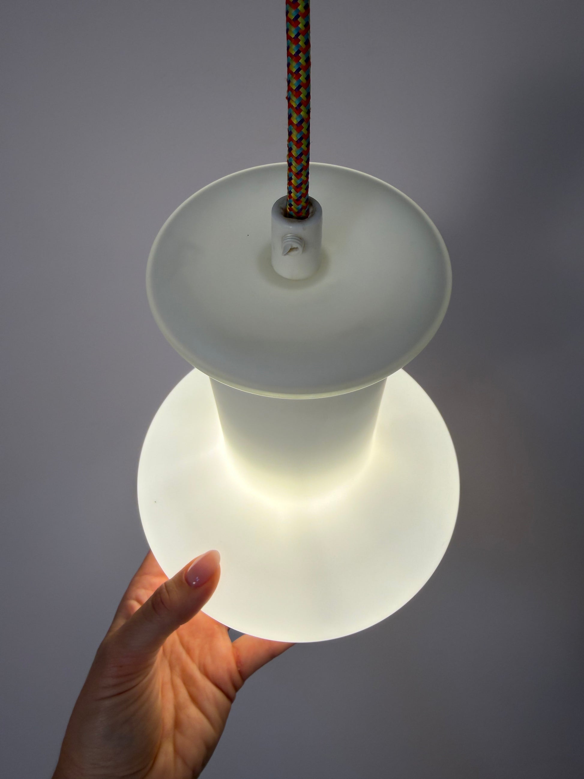 Hängelampe mattweiß Glas aus Dänemark