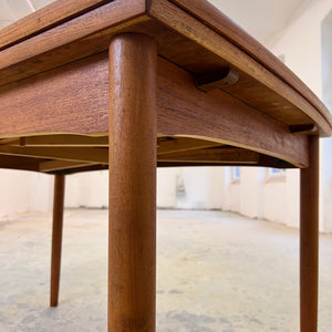 Ausziehbarer Esstisch Teak aus Dänemark