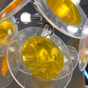 Kronleuchter gelb silber mit Plexiglas-Scheiben