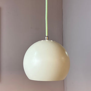 Kugellampe creme aus Dänemark