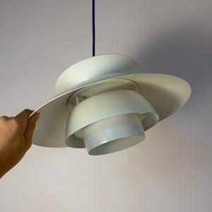 Lamellenlampe weiß aus Dänemark