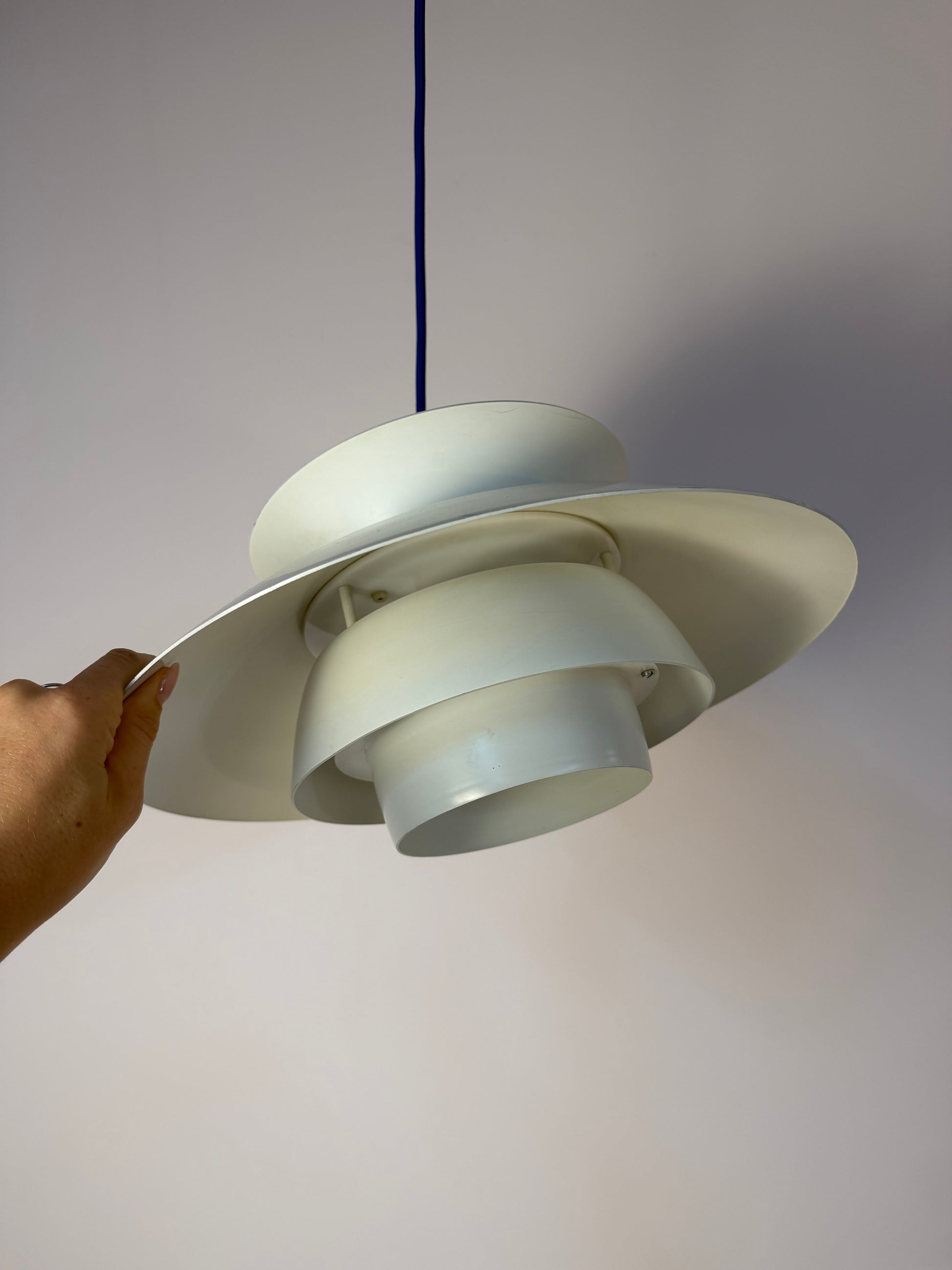 Lamellenlampe weiß aus Dänemark